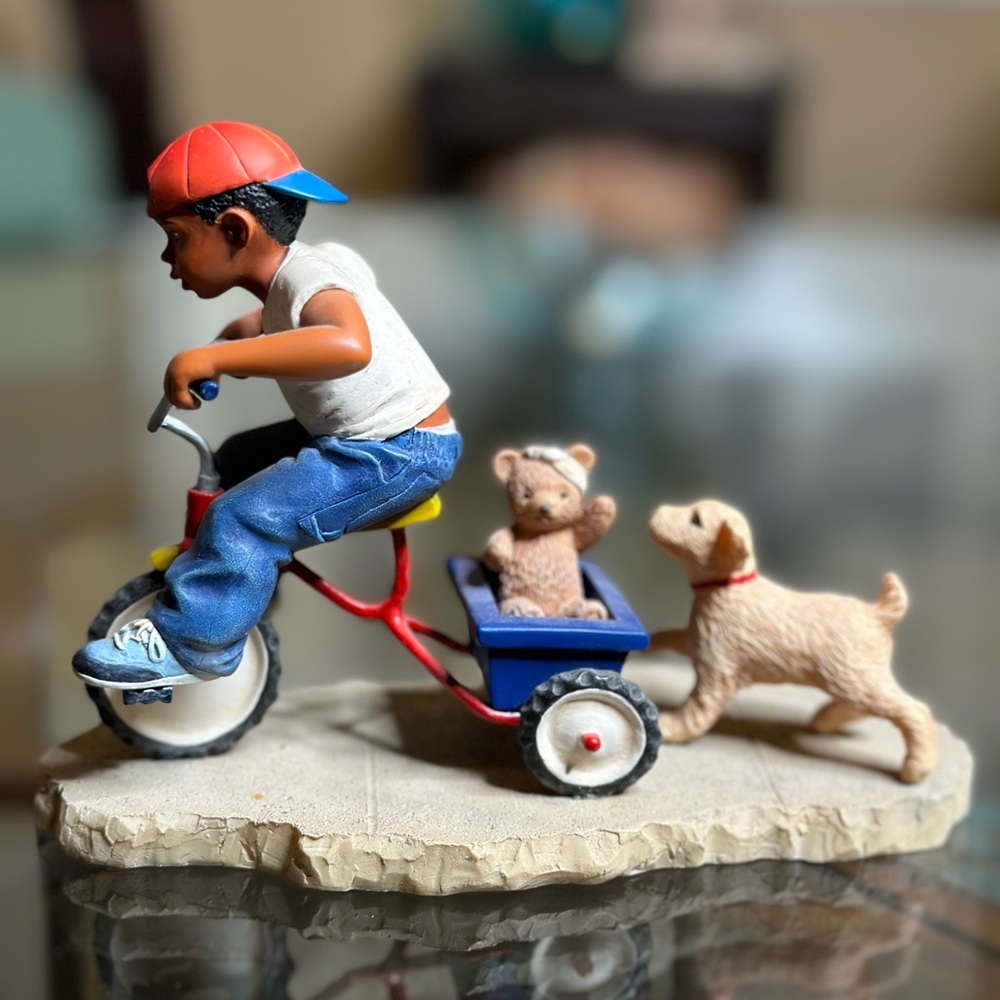 The tricycle by Thomas Blackshear‎ & Brenda Joysmith